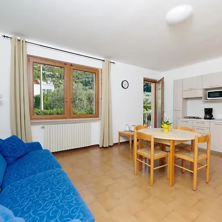 Casa Milani דירה מאלצ'סינה